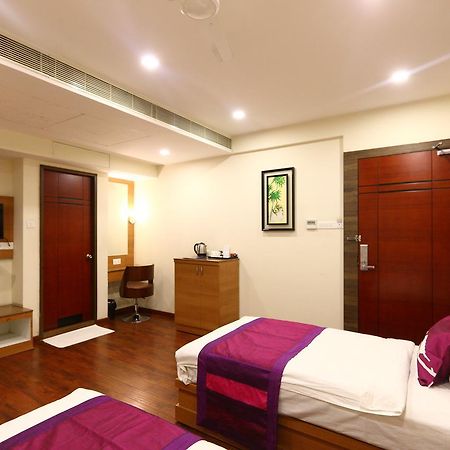 Fabhotel Prime Adore Residency Chennai Luaran gambar