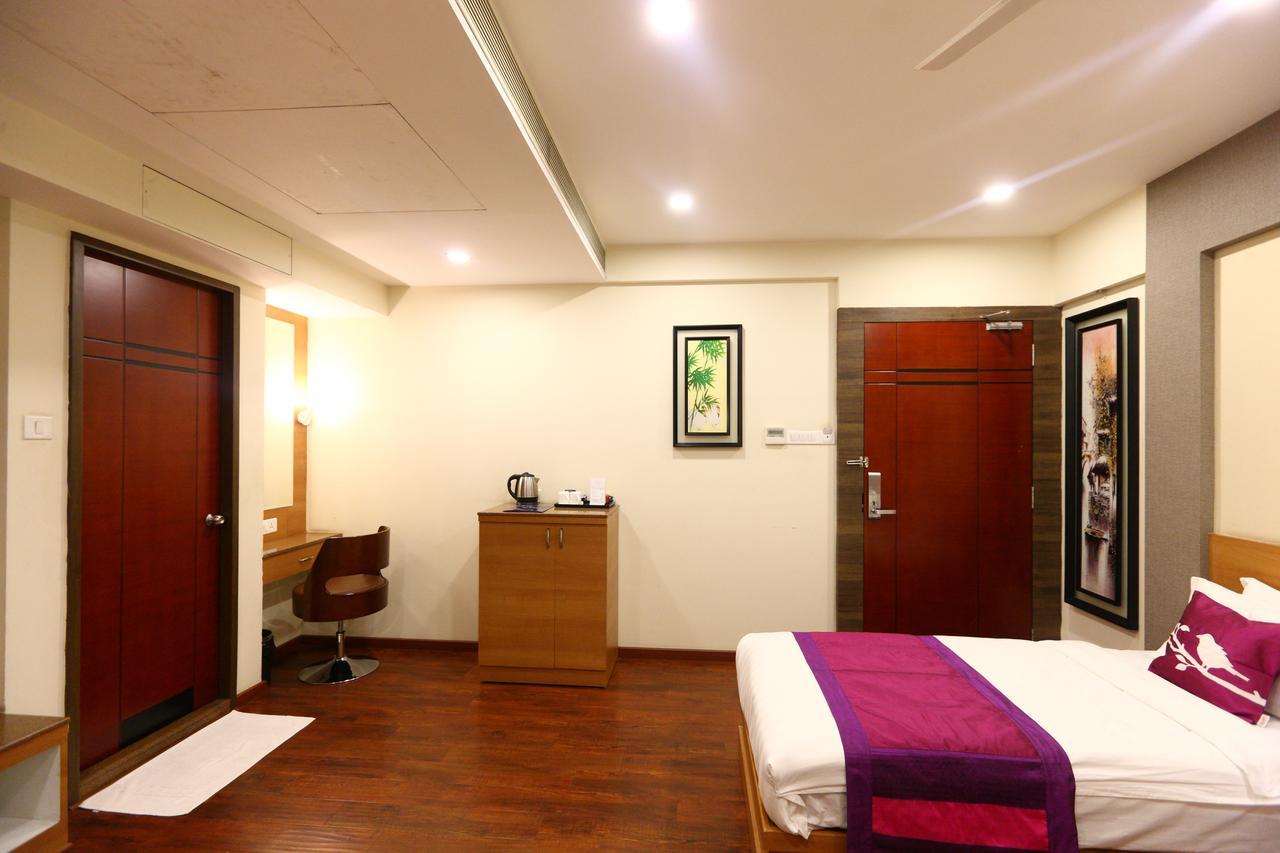 Fabhotel Prime Adore Residency Chennai Luaran gambar